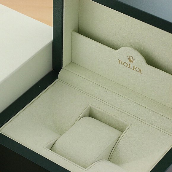 Sale! Mint! Factory Rolex Datejust w/ Factory Box - Picture 5 of 10